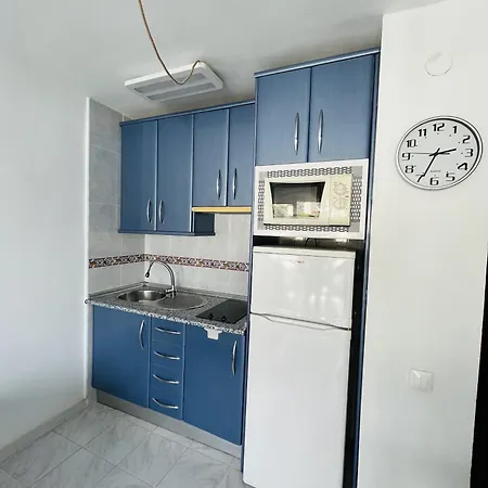 Beachside Sunshine Flat Appartement Benalmádena